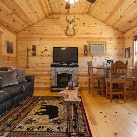 River'S Sky View Lodge Фредеріксбург Екстер'єр фото